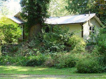 Cabins And Campground At Cultus Lake Park Chilliwack Bagian luar foto