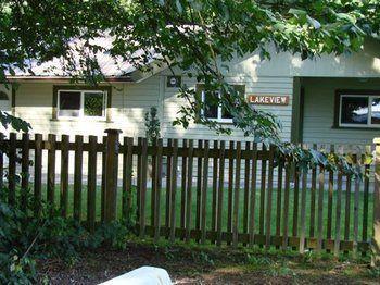 Cabins And Campground At Cultus Lake Park Chilliwack Bagian luar foto